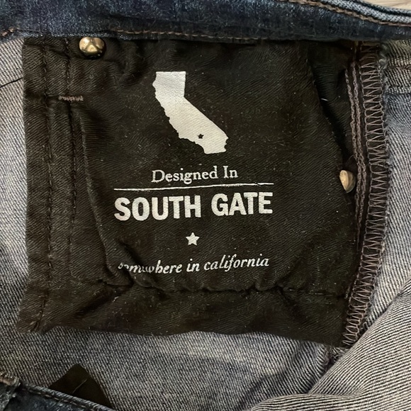 Adriano Goldschmied The Prima Mid-Rise Cigarette - Picture 4 of 6